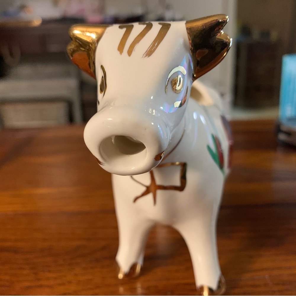 Vintage Holly Ross ceramic cow creamer made in The Poconos PA
